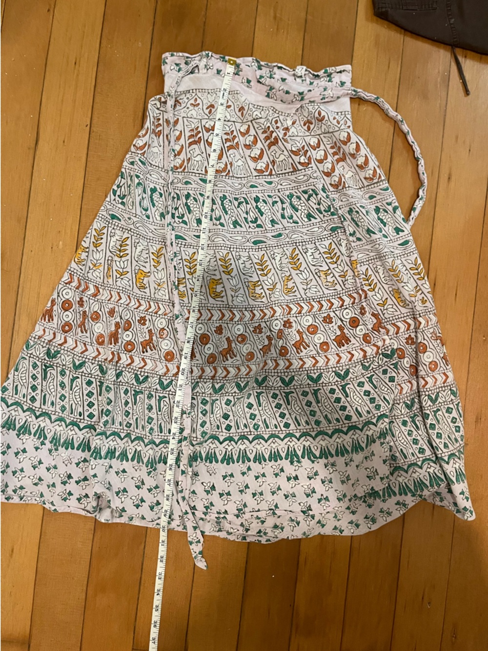 Size small vintage wrap skirt from India